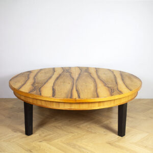 Jatkettava sohvapöytä